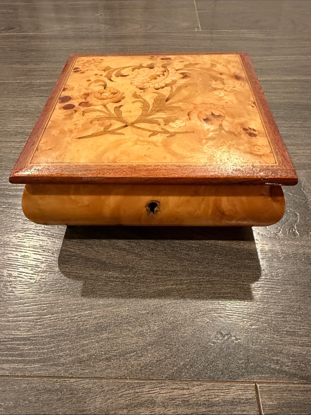 Reuge Vintage Floral Inlay Wooden Jewelry Box - Honey Brown 8:9